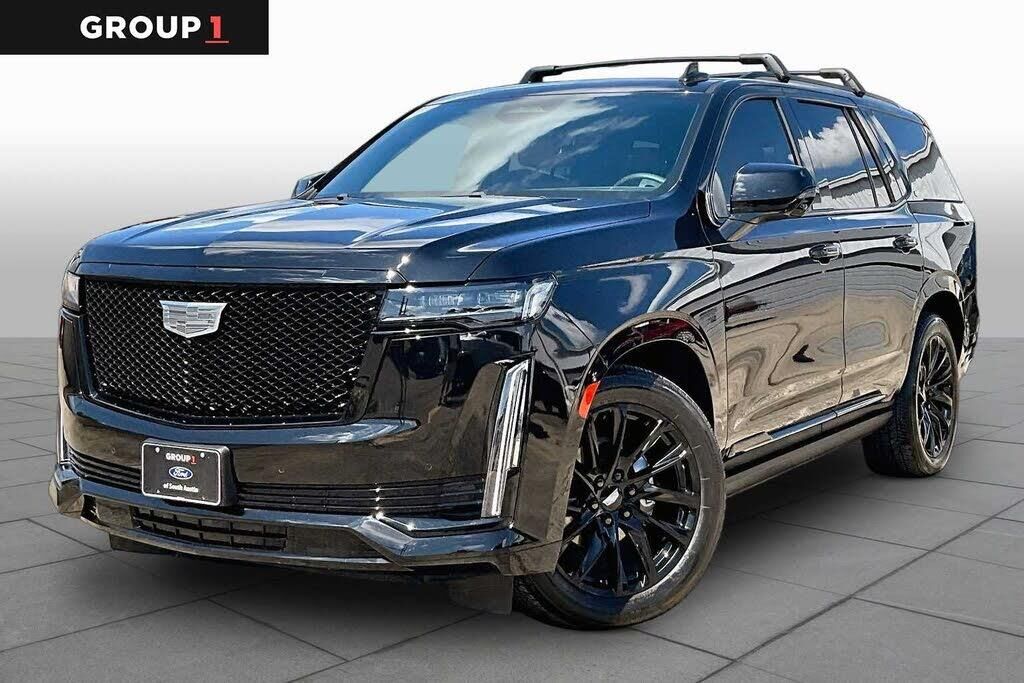 2024 Cadillac Escalade Sport — photo 1 of 1