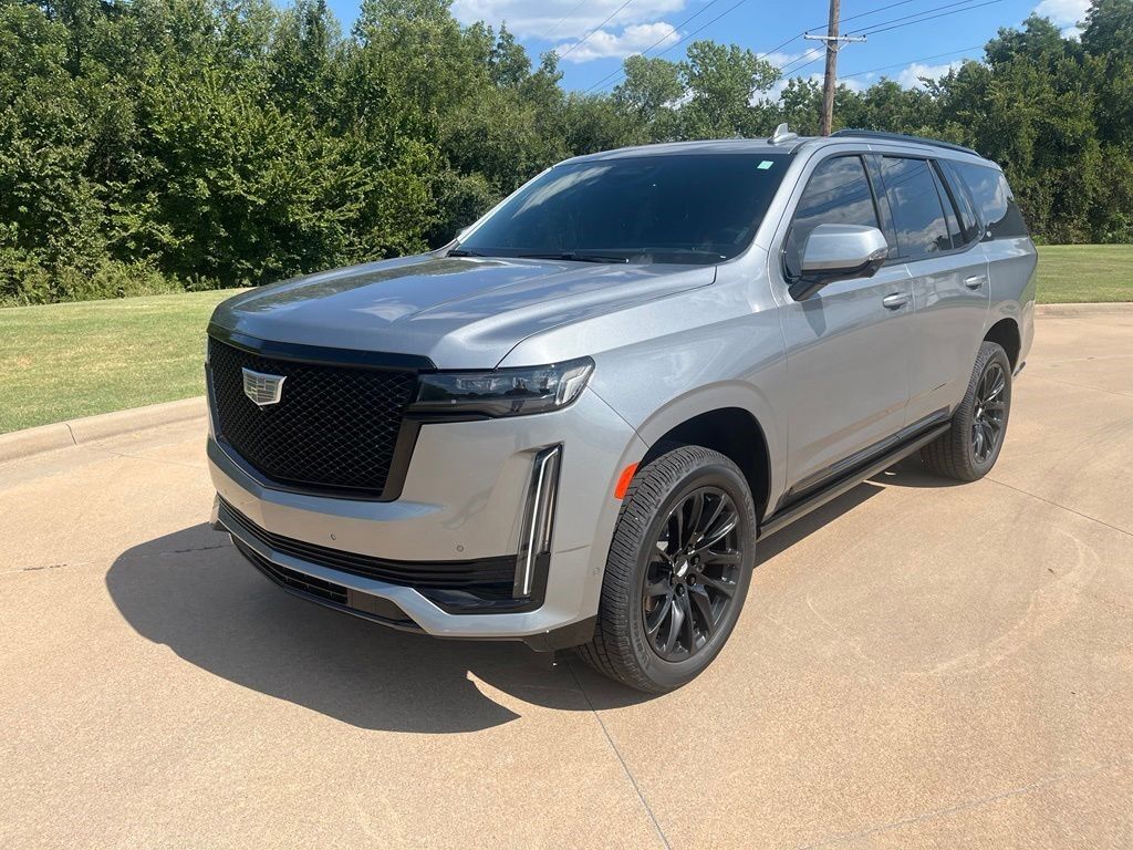 2023 Cadillac Escalade — photo 1 of 7