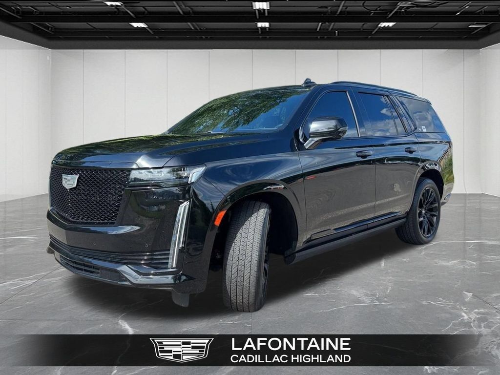 2024 Cadillac Escalade — photo 1 of 7