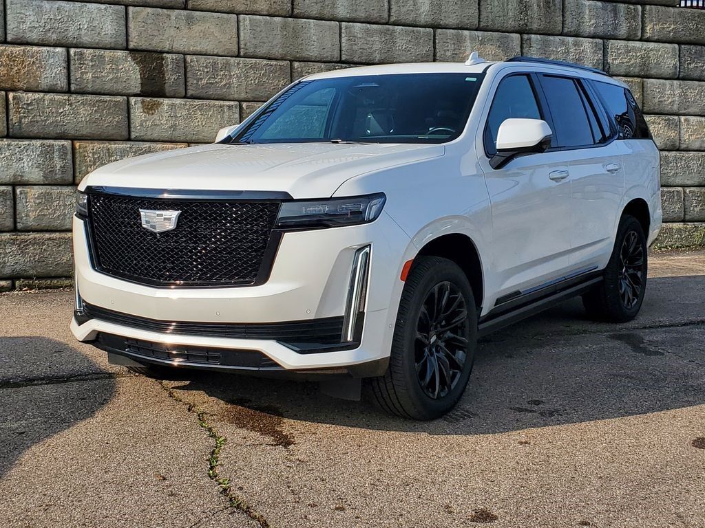 2024 Cadillac Escalade — photo 1 of 7