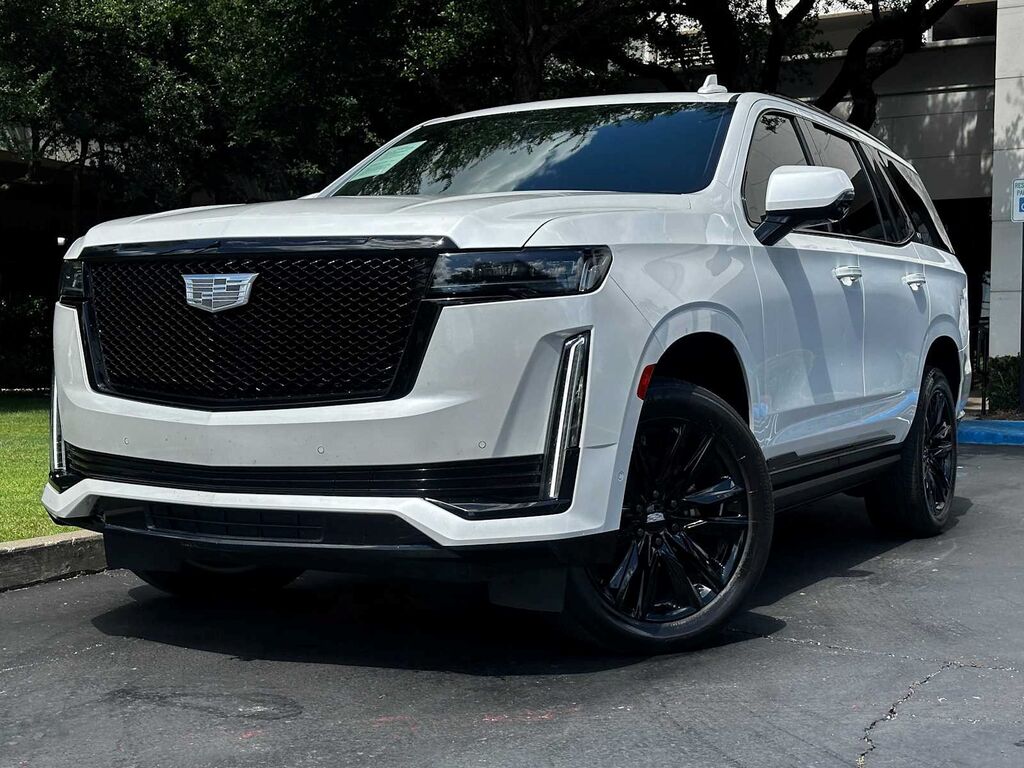 2024 Cadillac Escalade — photo 1 of 7