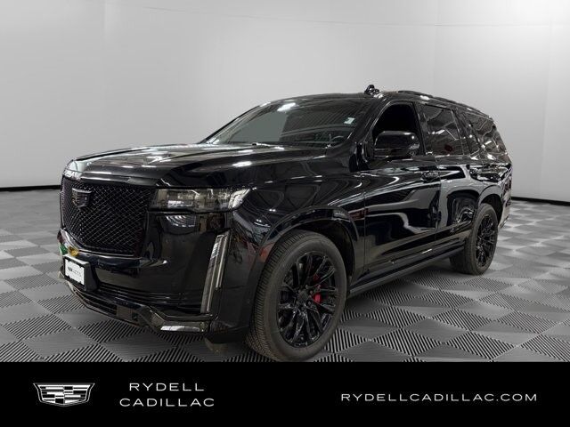 2023 Cadillac Escalade — photo 1 of 6