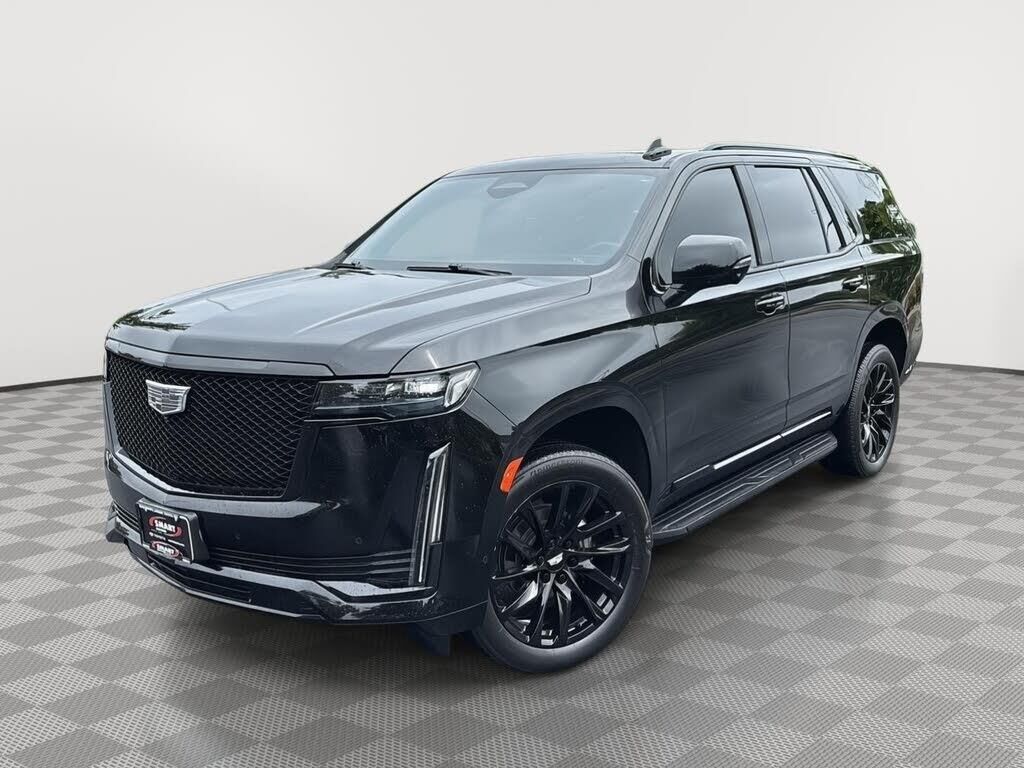 2024 Cadillac Escalade Sport — photo 1 of 1