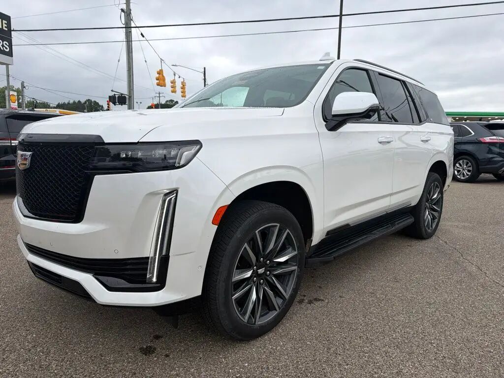 2024 Cadillac Escalade Sport — photo 1 of 13