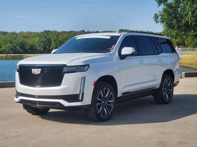 2024 Cadillac Escalade — photo 1 of 6