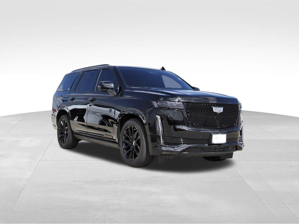 2024 Cadillac Escalade — photo 1 of 7
