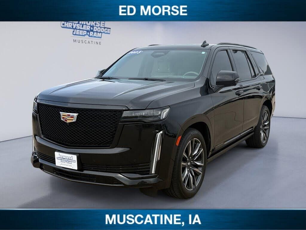 2023 Cadillac Escalade Sport Platinum — photo 1 of 1
