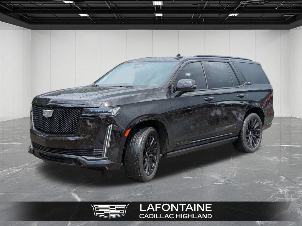2024 Cadillac Escalade — photo 1 of 7