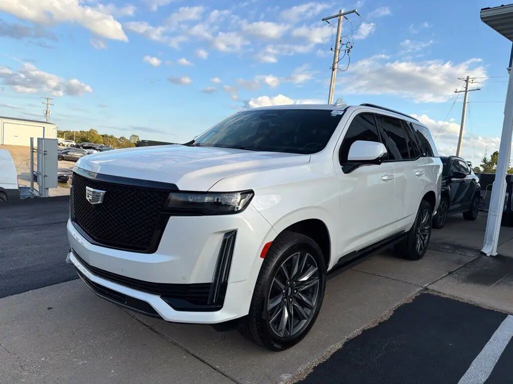 2021 Cadillac Escalade Sport Platinum — photo 1 of 11