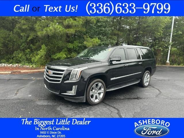 2020 Cadillac Escalade ESV Premium Luxury — photo 1 of 13