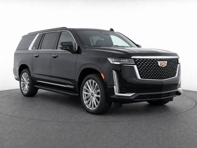 2023 Cadillac Escalade ESV 4WD Luxury — photo 1 of 10