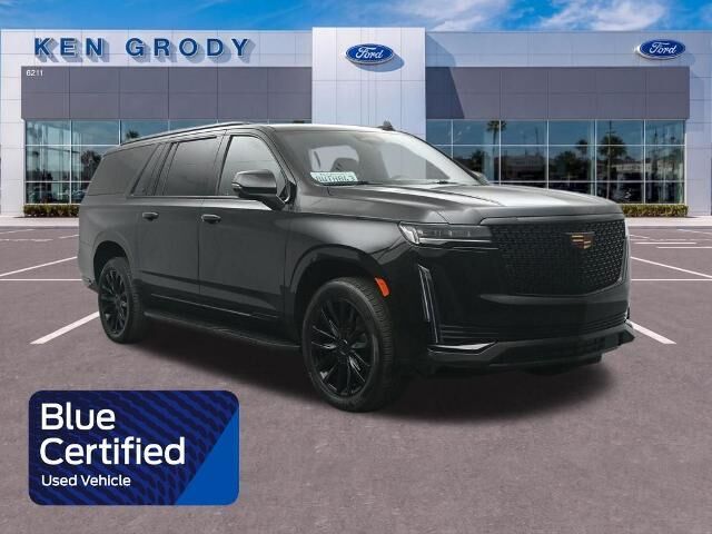 2021 Cadillac Escalade ESV Luxury — photo 1 of 44