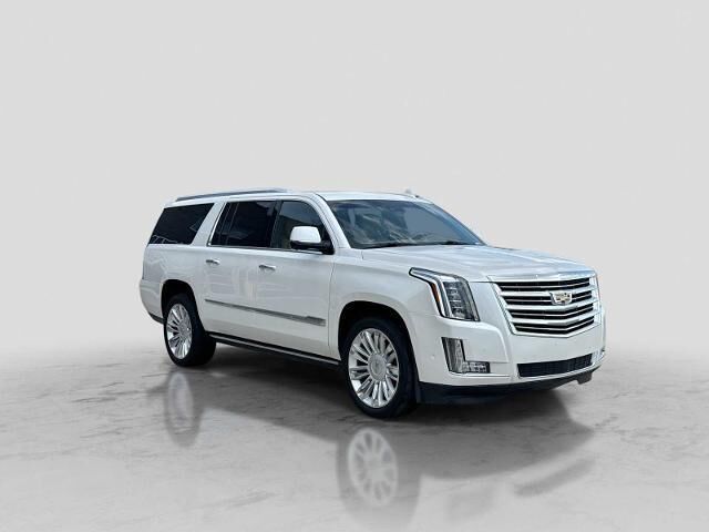 2018 Cadillac Escalade ESV Platinum — photo 1 of 26