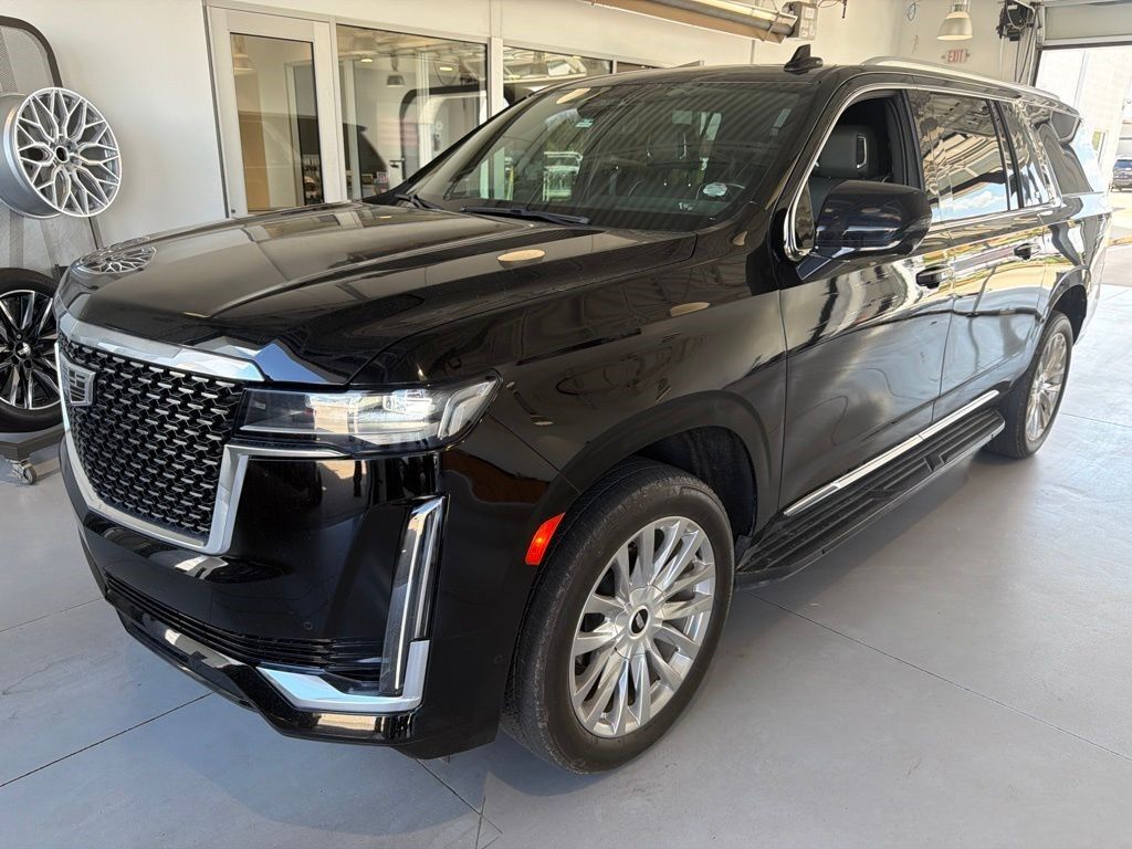 2024 Cadillac Escalade ESV — photo 1 of 7