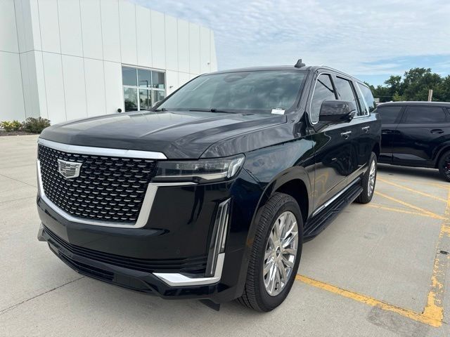 2023 Cadillac Escalade ESV — photo 1 of 5