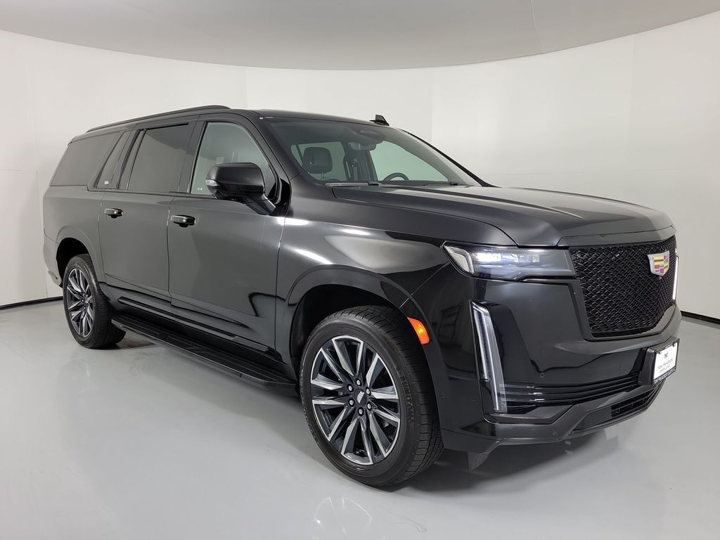 2024 Cadillac Escalade ESV — photo 1 of 7