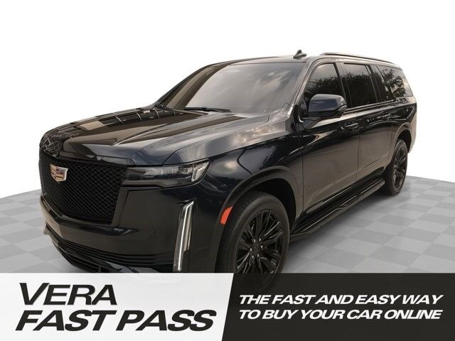 2023 Cadillac Escalade ESV — photo 1 of 7