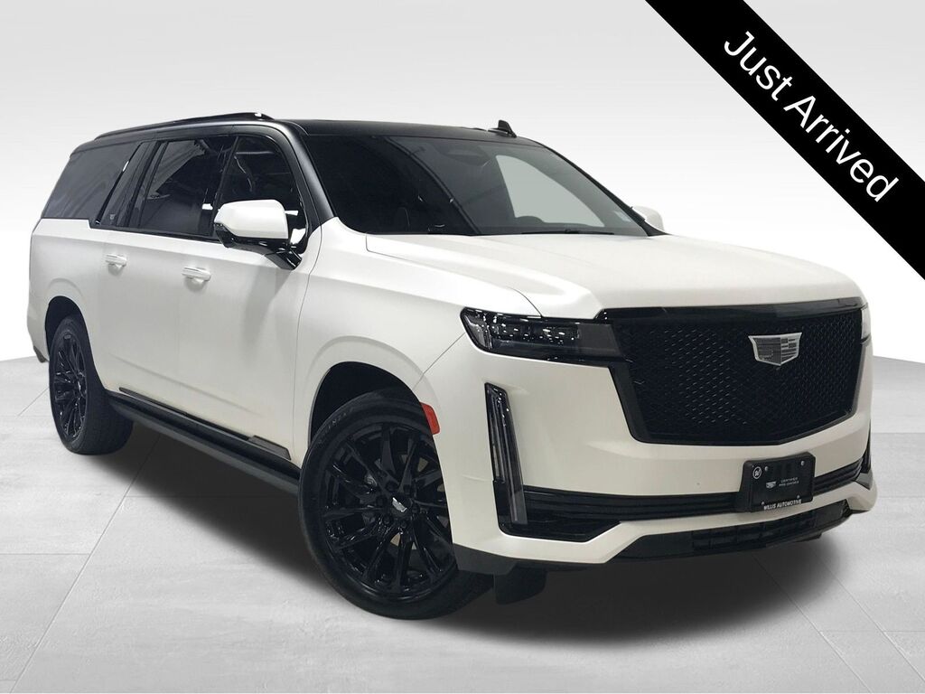 2024 Cadillac Escalade ESV — photo 1 of 6