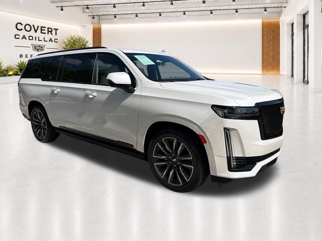 2024 Cadillac Escalade ESV — photo 1 of 6