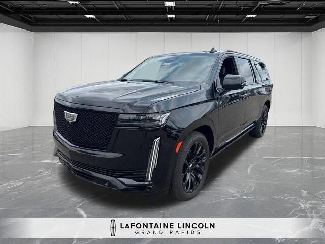 2022 Cadillac Escalade ESV Sport Platinum
