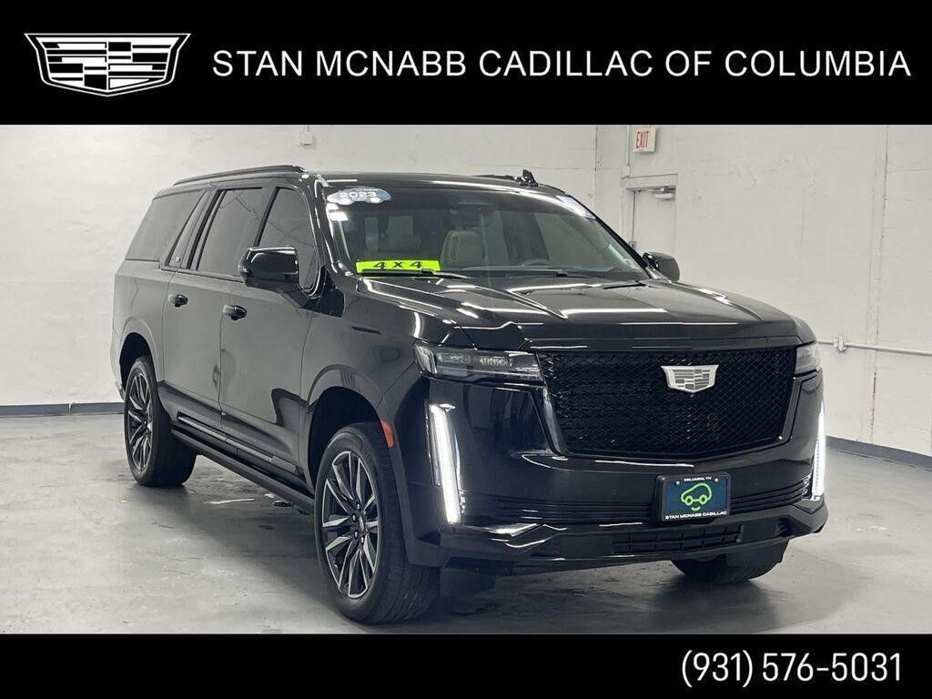 2023 Cadillac Escalade ESV Sport Platinum — photo 1 of 7