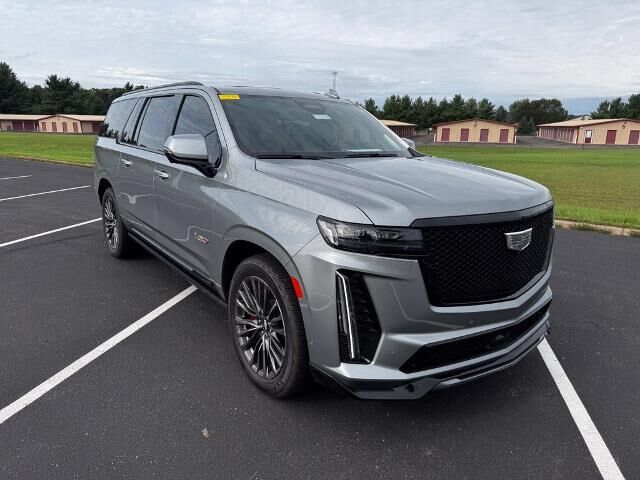 2023 Cadillac Escalade-V ESV Base