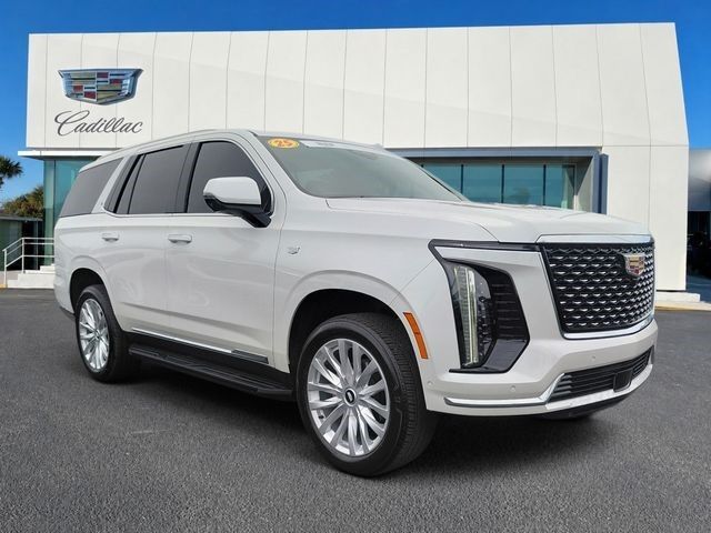 2025 Cadillac Escalade — photo 1 of 7