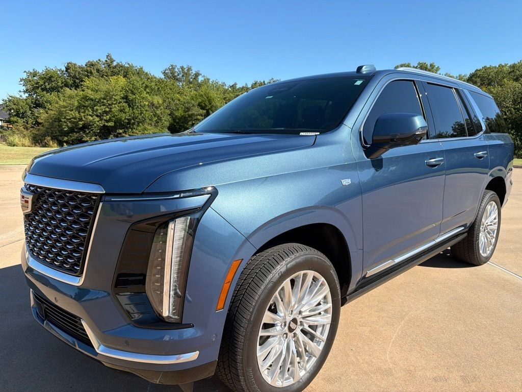 2026 Cadillac Escalade — photo 1 of 7