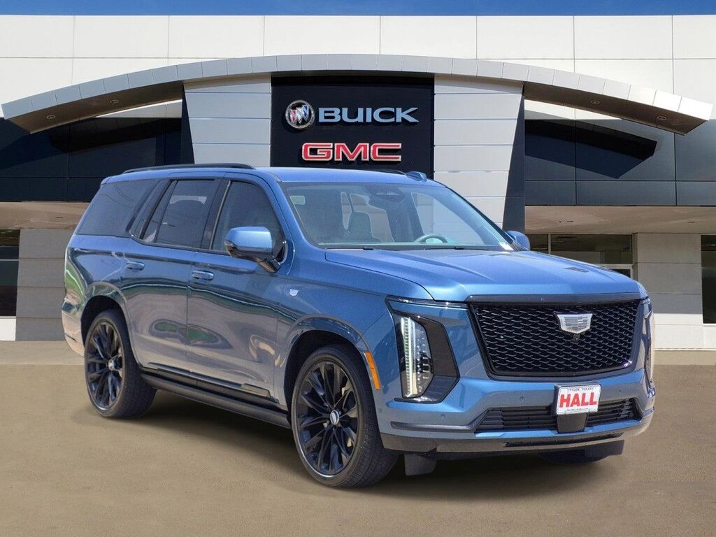 2025 Cadillac Escalade Sport Platinum — photo 1 of 31