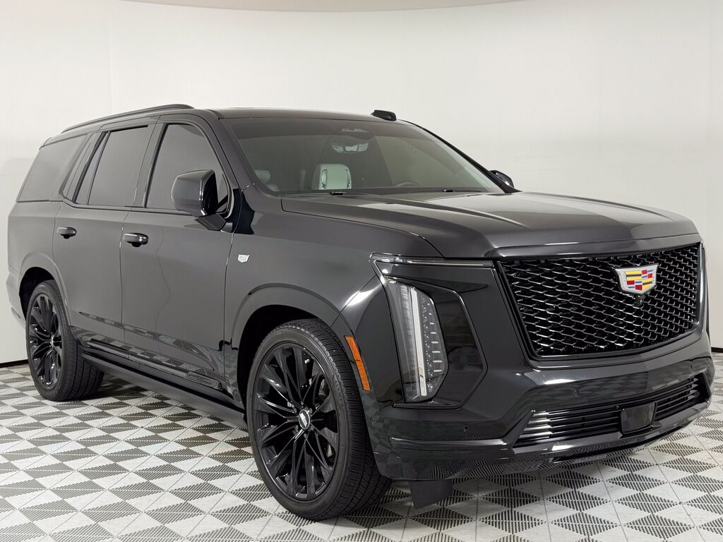 2025 Cadillac Escalade — photo 1 of 7