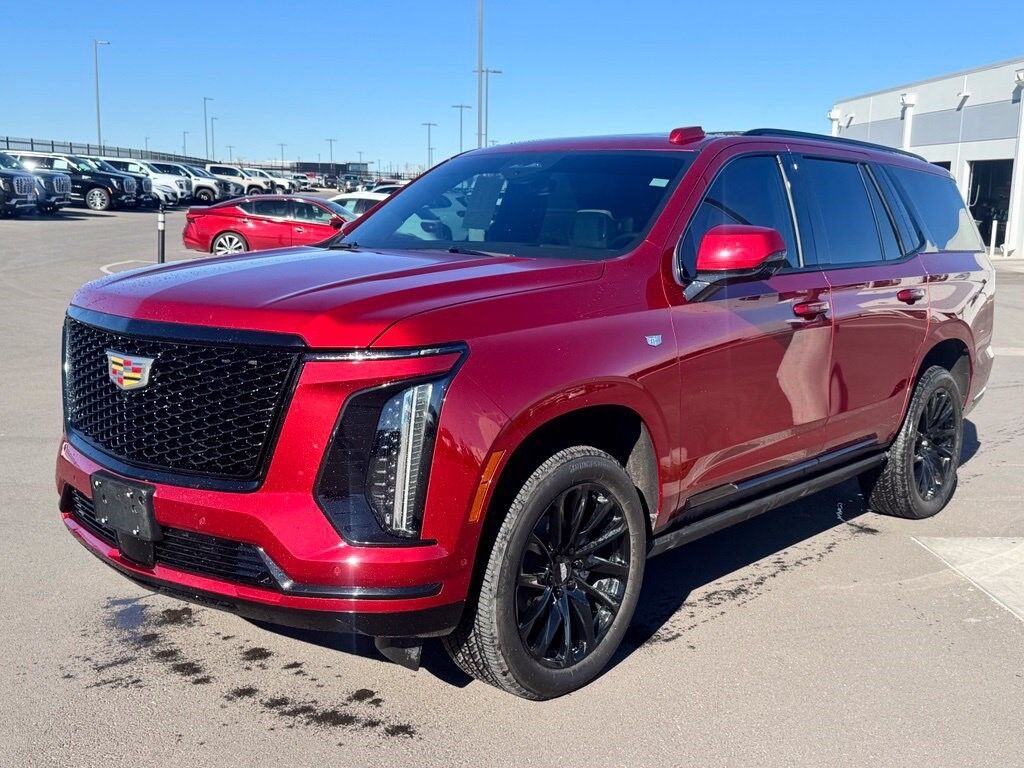2025 Cadillac Escalade — photo 1 of 7