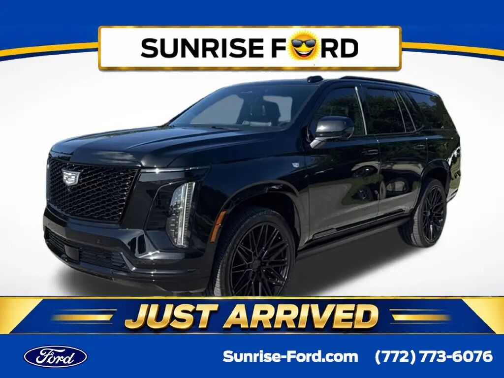 2025 Cadillac Escalade Sport Platinum — photo 1 of 13