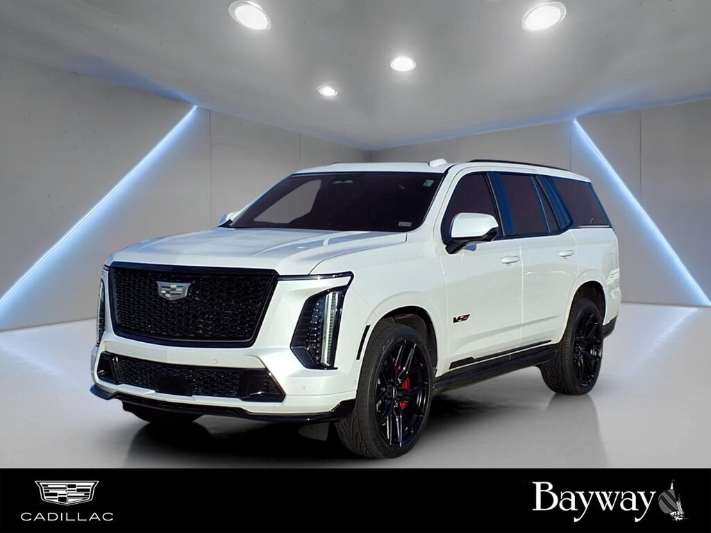 2026 Cadillac Escalade — photo 1 of 7