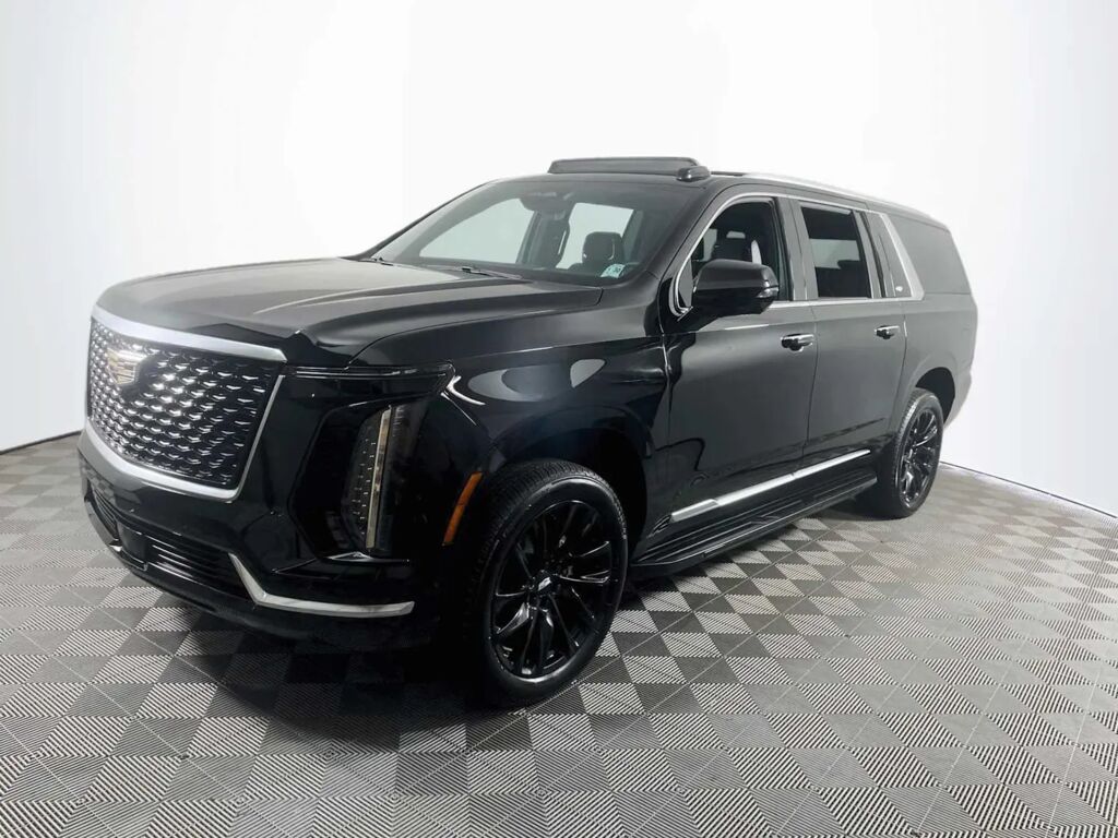 2025 Cadillac Escalade ESV Premium Luxury — photo 1 of 1