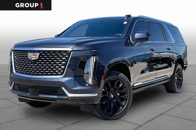 2026 Cadillac Escalade ESV Luxury
