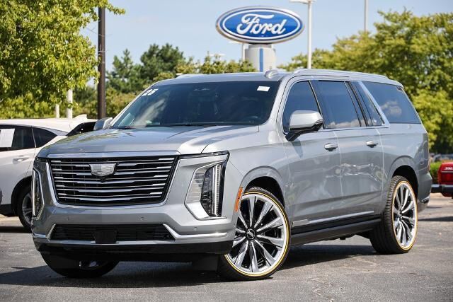 2025 Cadillac Escalade ESV Premium Luxury Platinum — photo 1 of 26