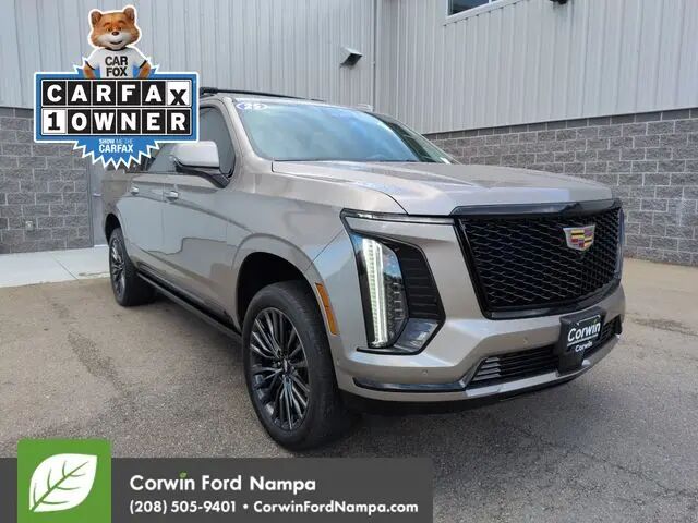 2025 Cadillac Escalade ESV Sport Platinum — photo 1 of 13