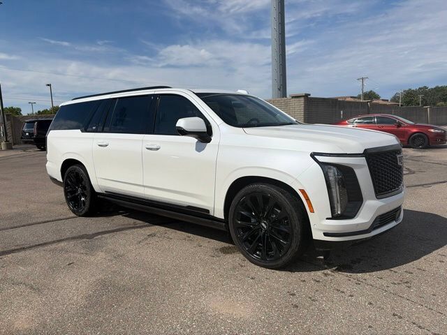 2025 Cadillac Escalade ESV 4WD Sport Platinum — photo 1 of 13