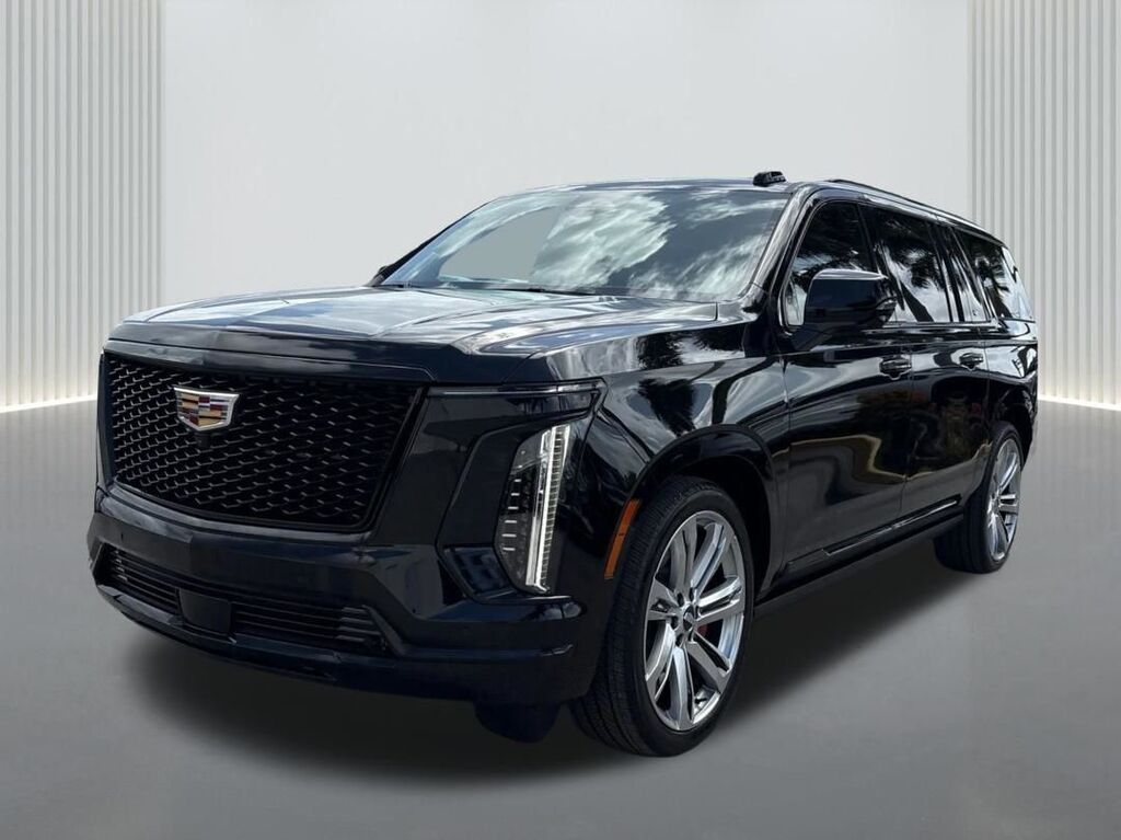2025 Cadillac Escalade ESV — photo 1 of 7