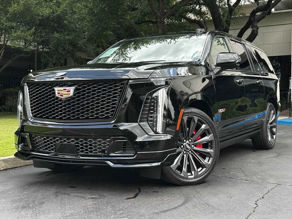 2025 Cadillac Escalade ESV — photo 1 of 7