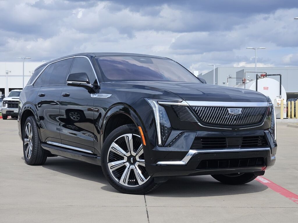 2025 Cadillac Escalade IQ — photo 1 of 7