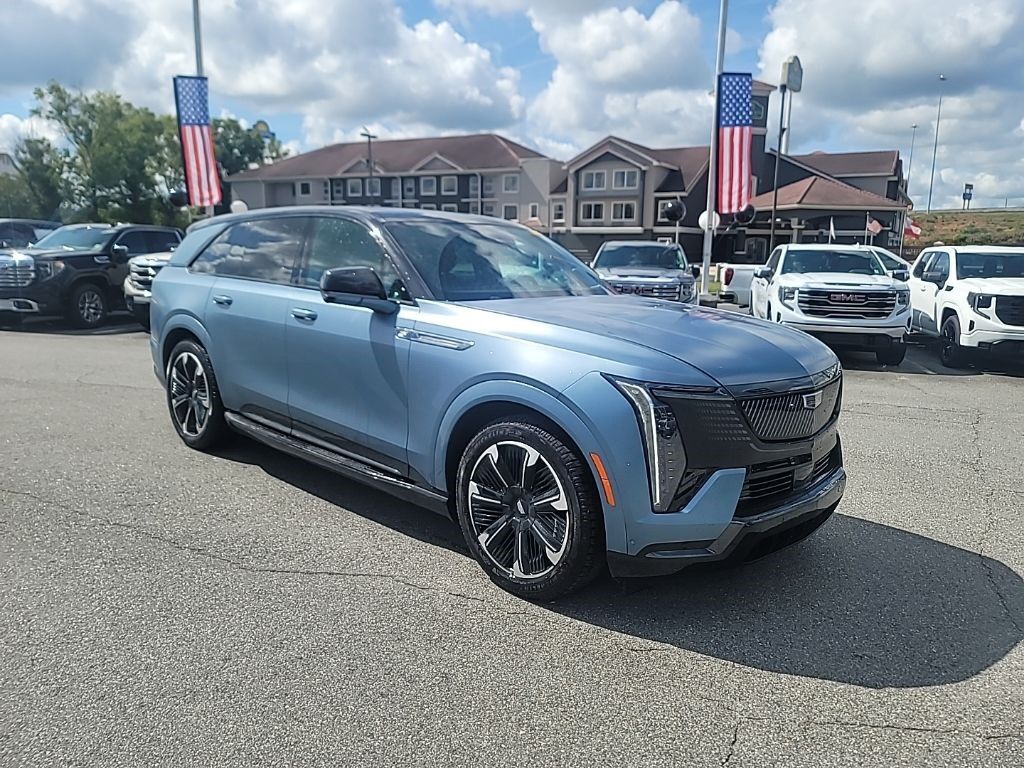2025 Cadillac Escalade IQ — photo 1 of 7