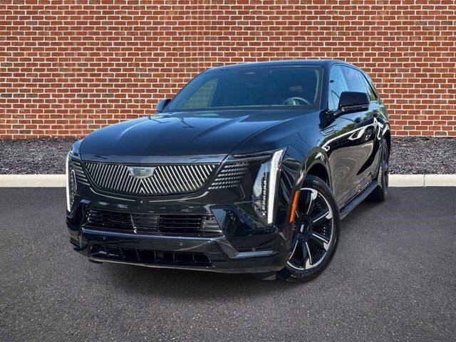 2025 Cadillac Escalade IQ — photo 1 of 7