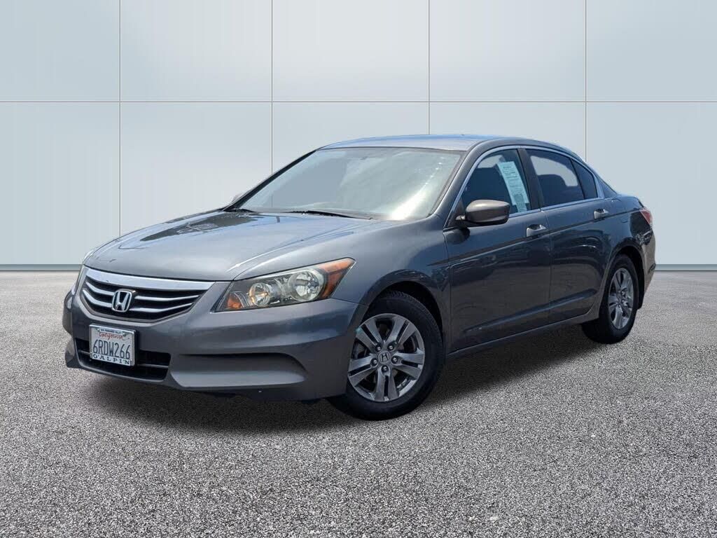 2011 Honda Accord LX-P — photo 1 of 1