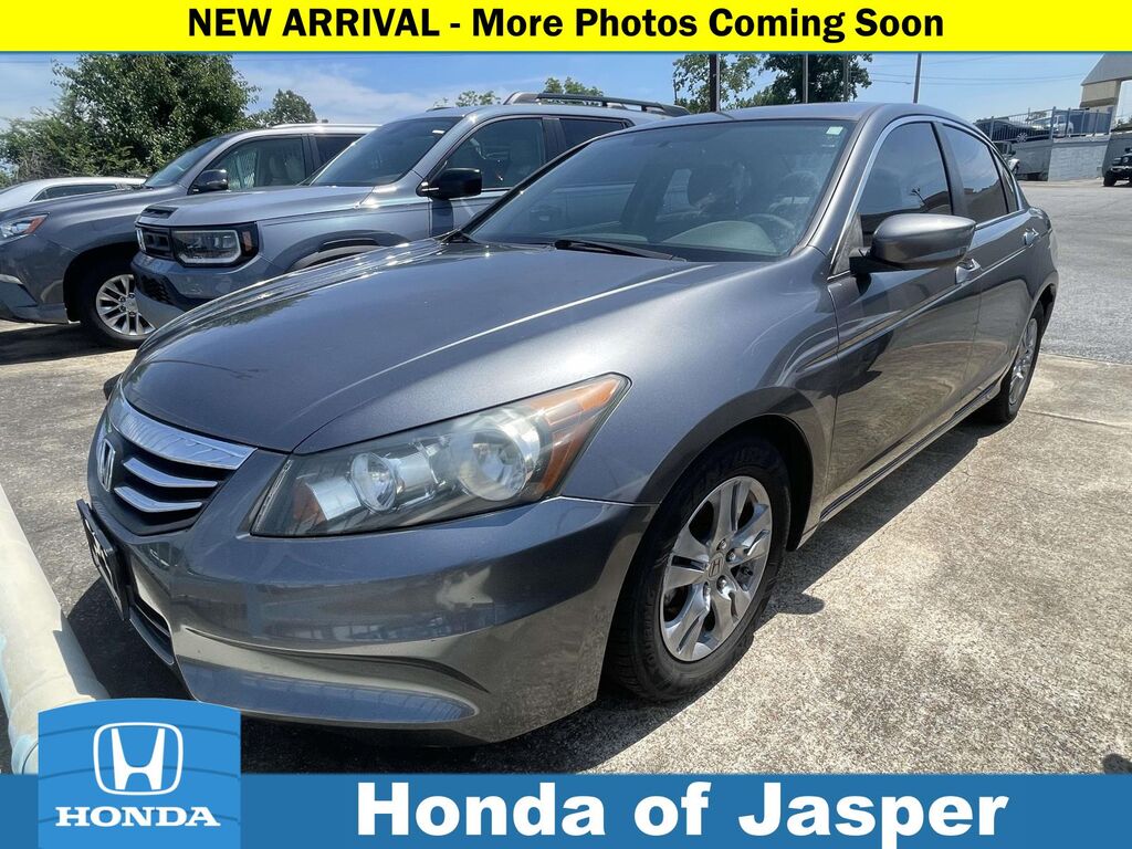 2011 Honda Accord Sdn 4dr I4 Auto LX-P — photo 1 of 13