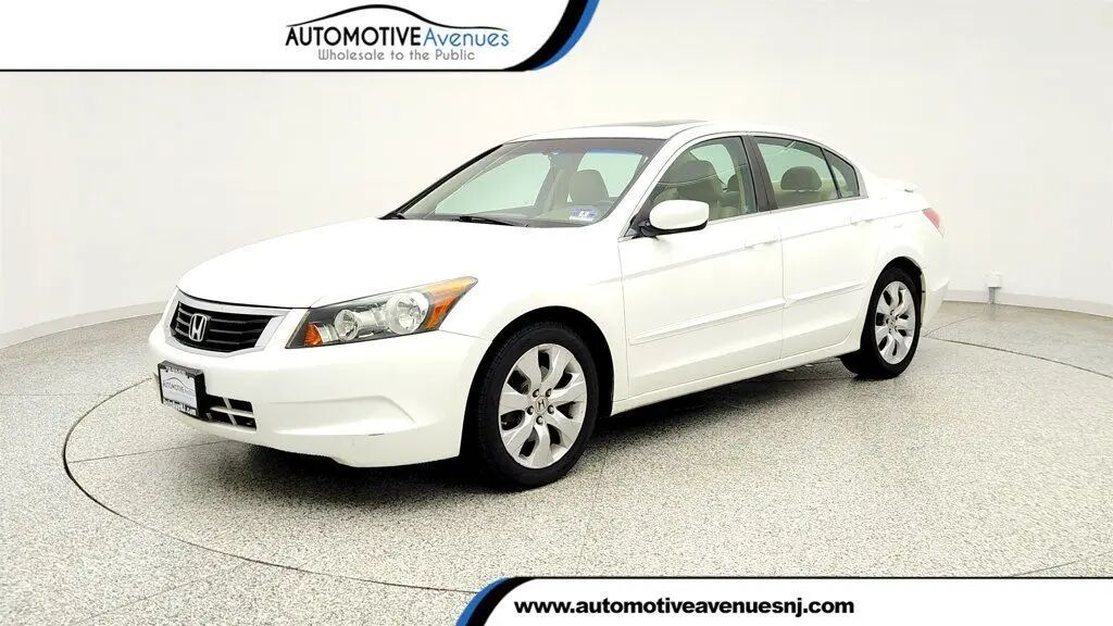 2010 Honda Accord EX-L — photo 1 of 31