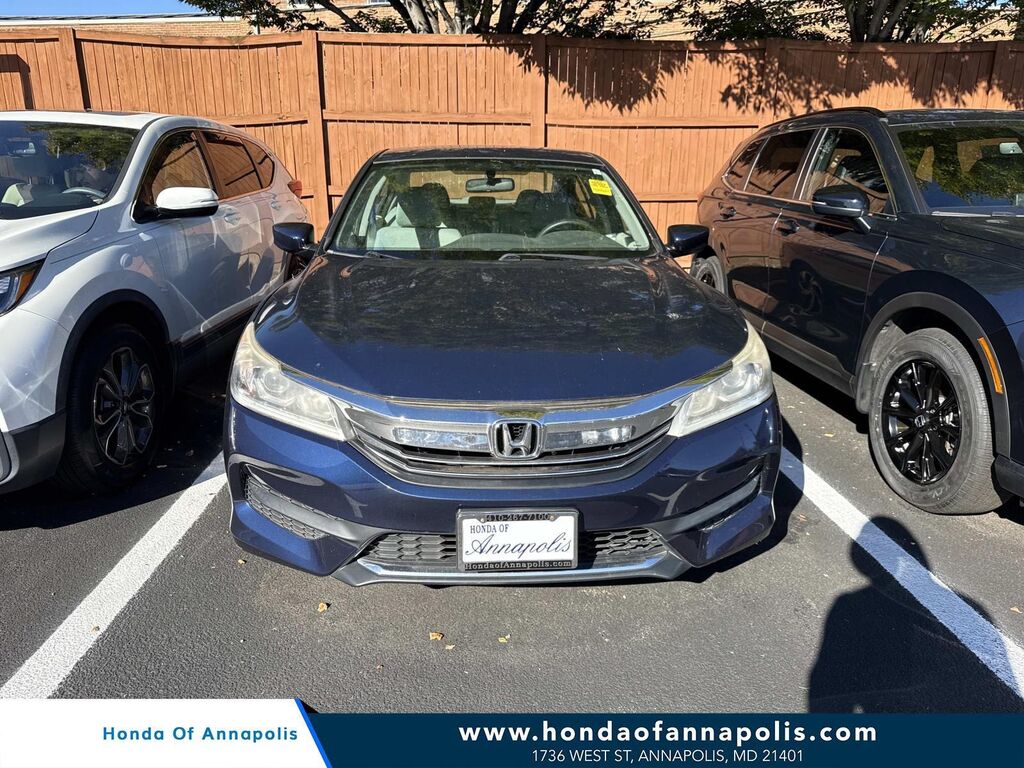 2017 Honda Accord LX — photo 1 of 7