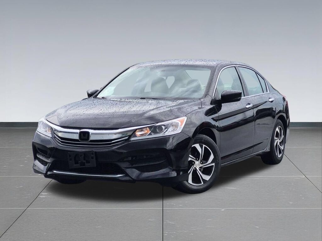 2017 Honda Accord Sedan LX — photo 1 of 7