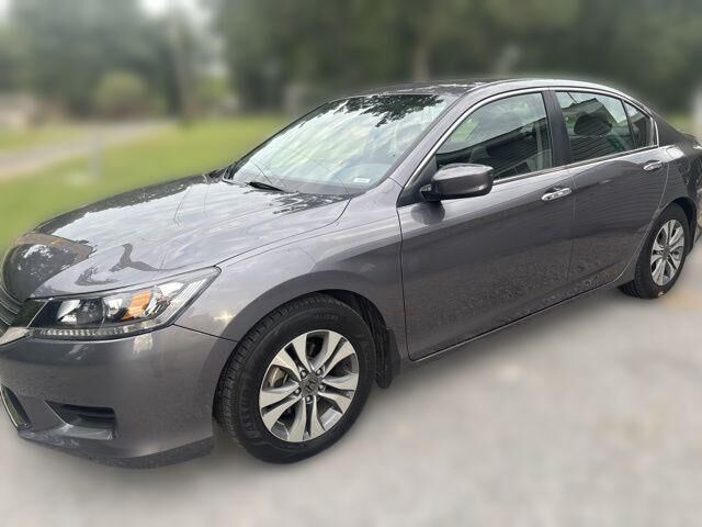 2015 Honda Accord LX — photo 1 of 9
