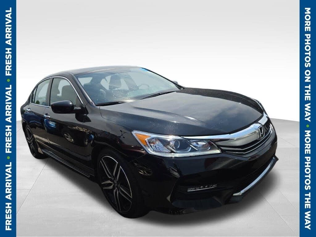 2017 Honda Accord Sport — photo 1 of 13